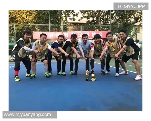 成都足球队荣登足球节奏排行榜第三名引发热议 成都足球队荣登足球节奏排行榜第三名引发热议