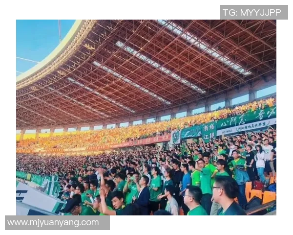 杭州足球队意识变革引发热议推动本土足球发展新篇章 杭州足球队意识变革引发热议推动本土足球发展新篇章